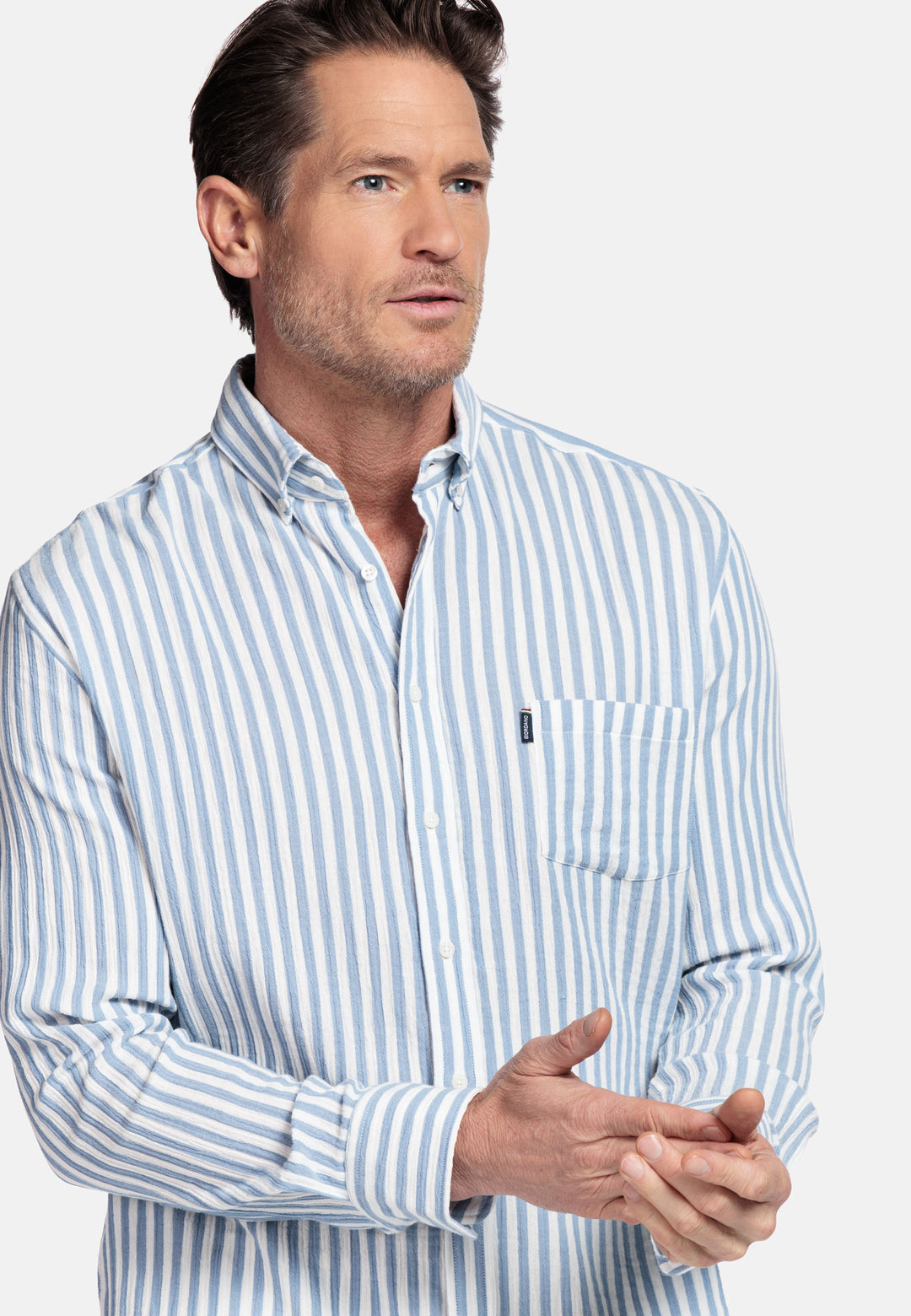 Giordano Dino Double Wave Striped Shirt - Light Blue